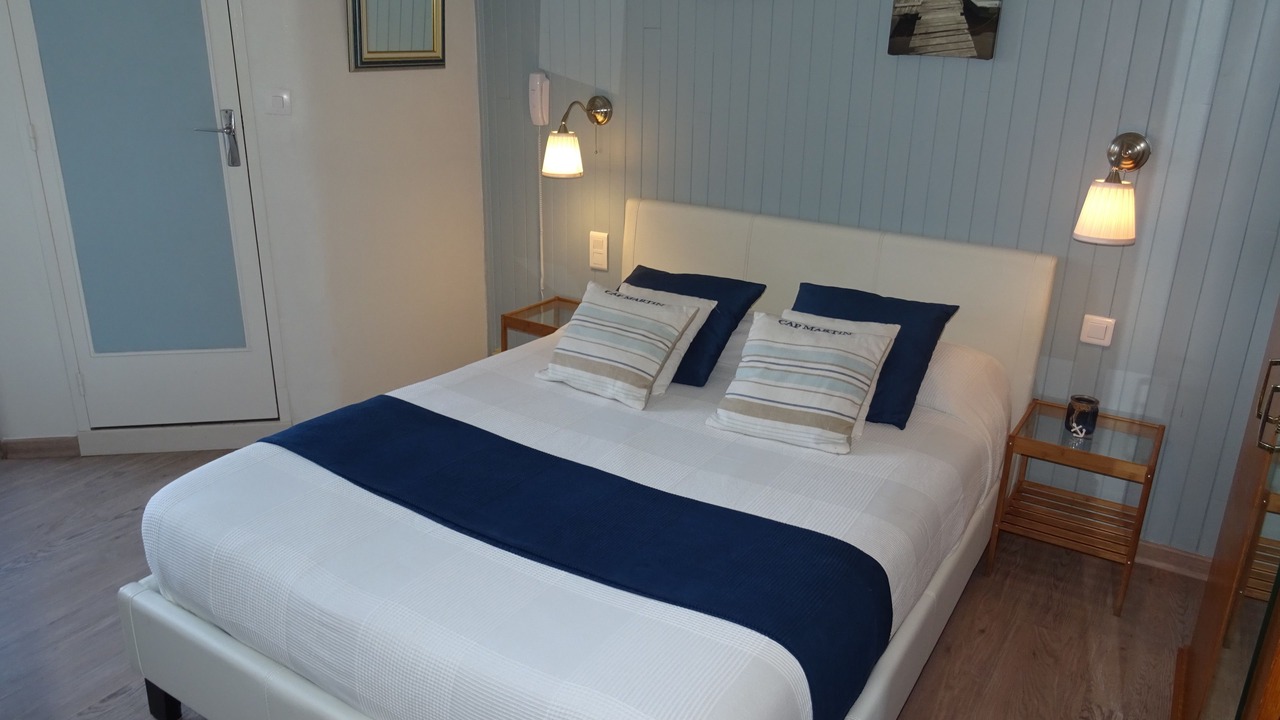 Photo of Bedroom in Forcalquier