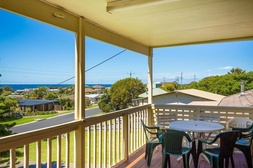 Photo of Patio Balcony in Dalmeny