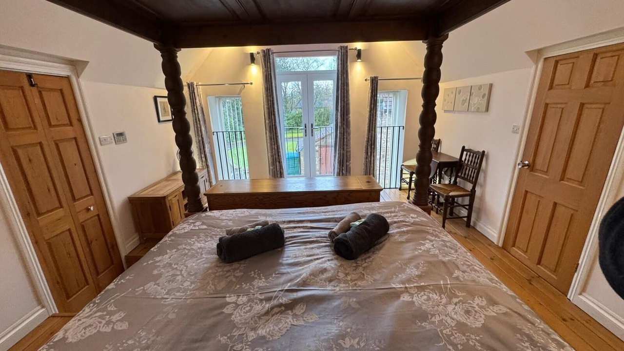 Photo of Others in Chapel en le Frith