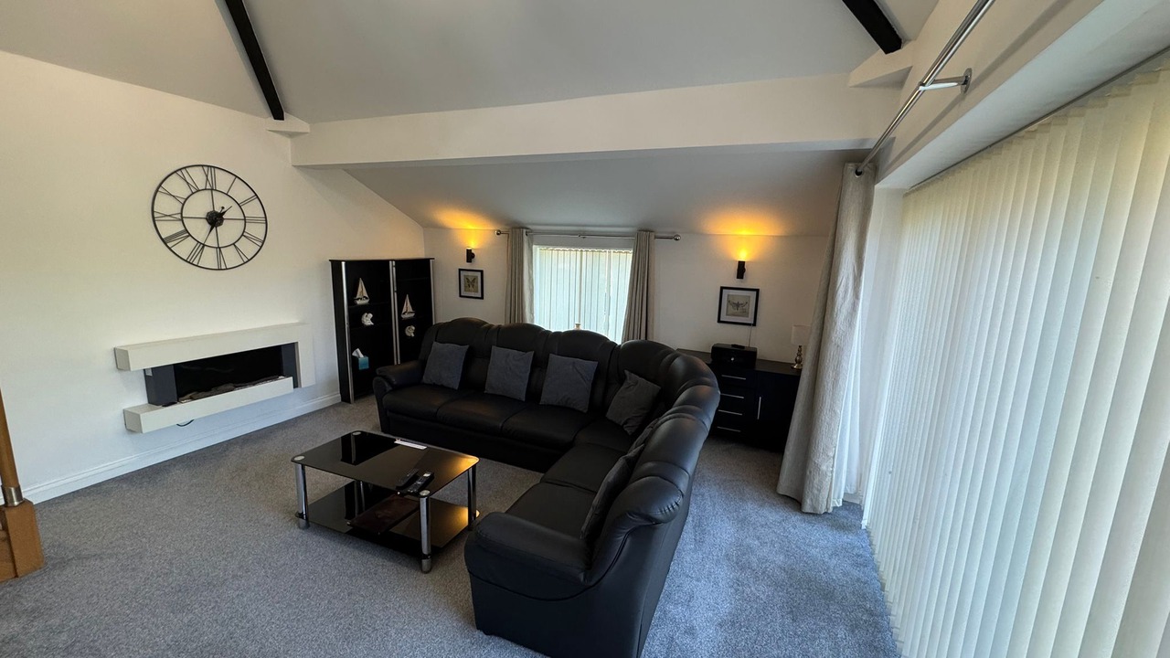 Photo of Others in Chapel en le Frith