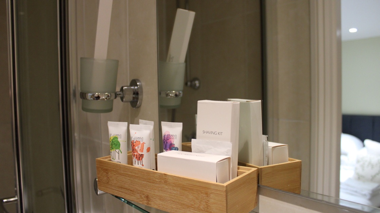 Photo of Bathroom in Ventnor