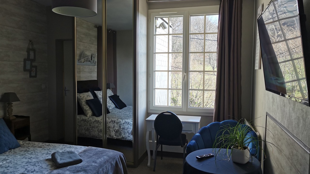 Photo of Bedroom in Corneville-sur-Risle