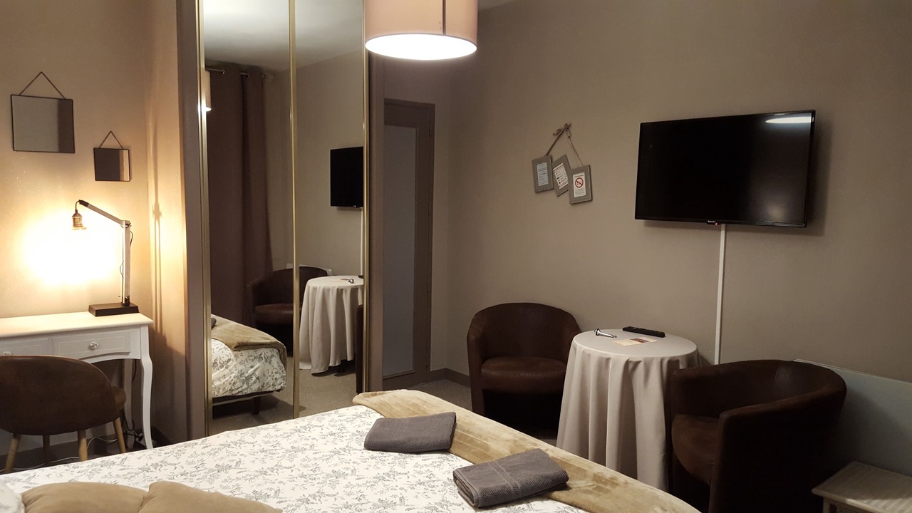 Photo of Bedroom in Corneville-sur-Risle