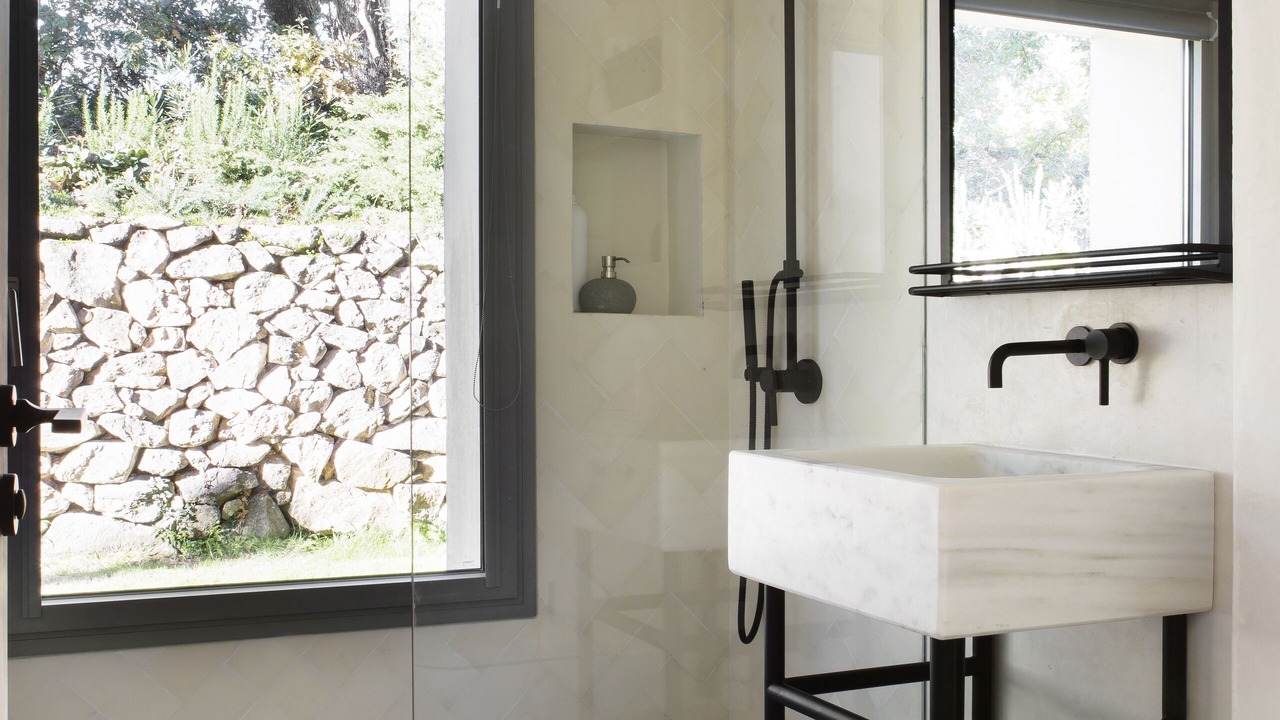 Photo of Bathroom in Candeleda