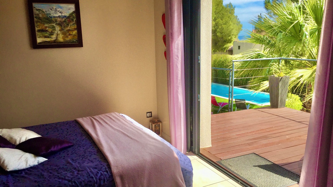 Photo of Bedroom in Sausset-les-Pins
