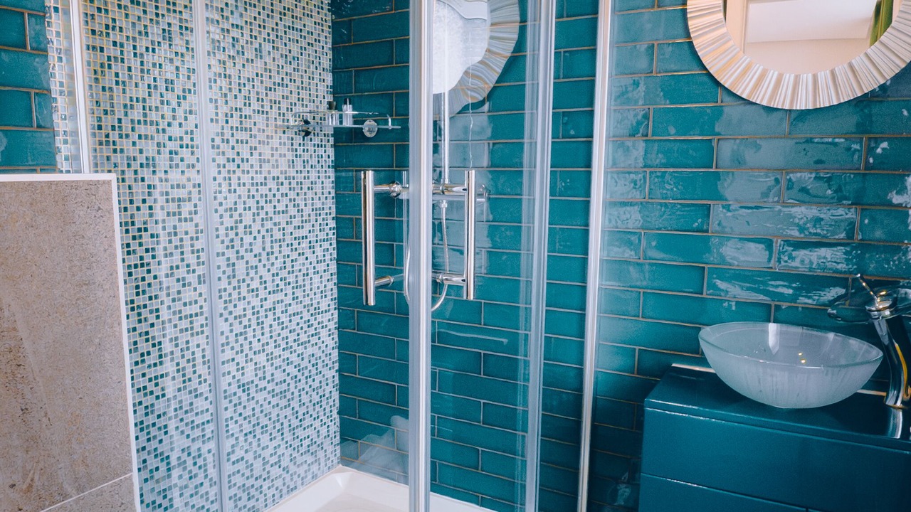 Photo of Bathroom in Newquay City Centre