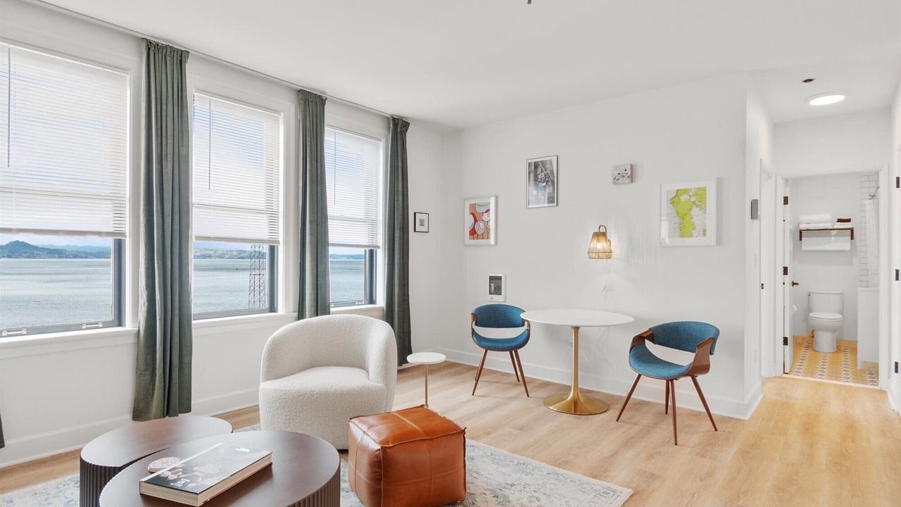 Photo of Bedroom in Astoria