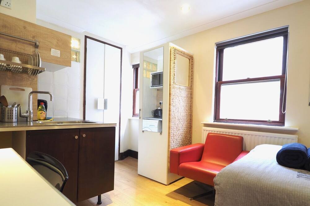 Photo of Others in Stepney Green