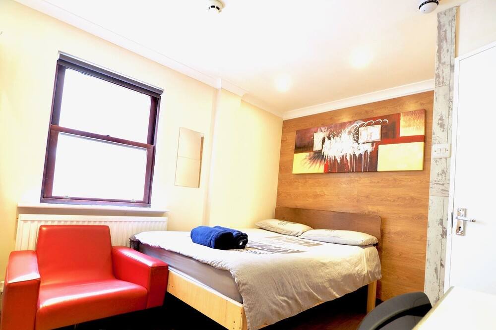 Photo of Others in Stepney Green