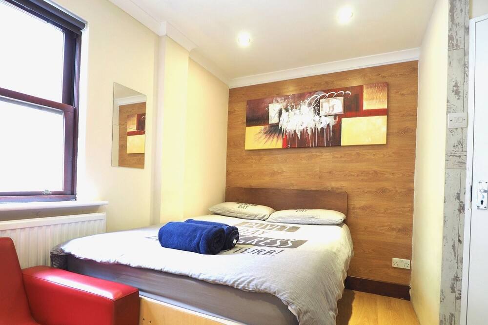 Photo of Others in Stepney Green