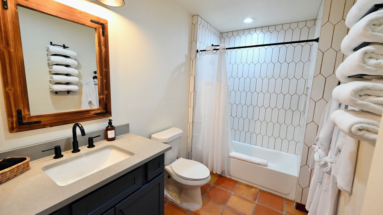 Photo of Bathroom in Blanco