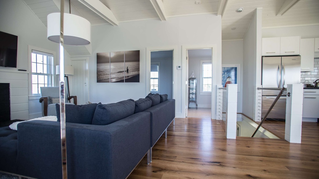 Photo of Livingroom in Surfside