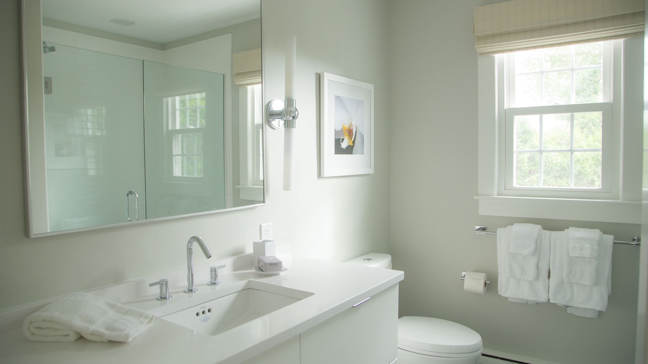 Photo of Bathroom in Brant Point