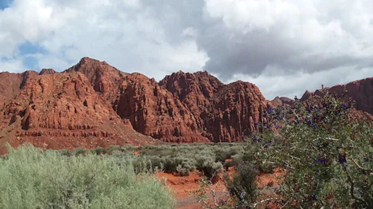 Photo of Bedroom in Hildale