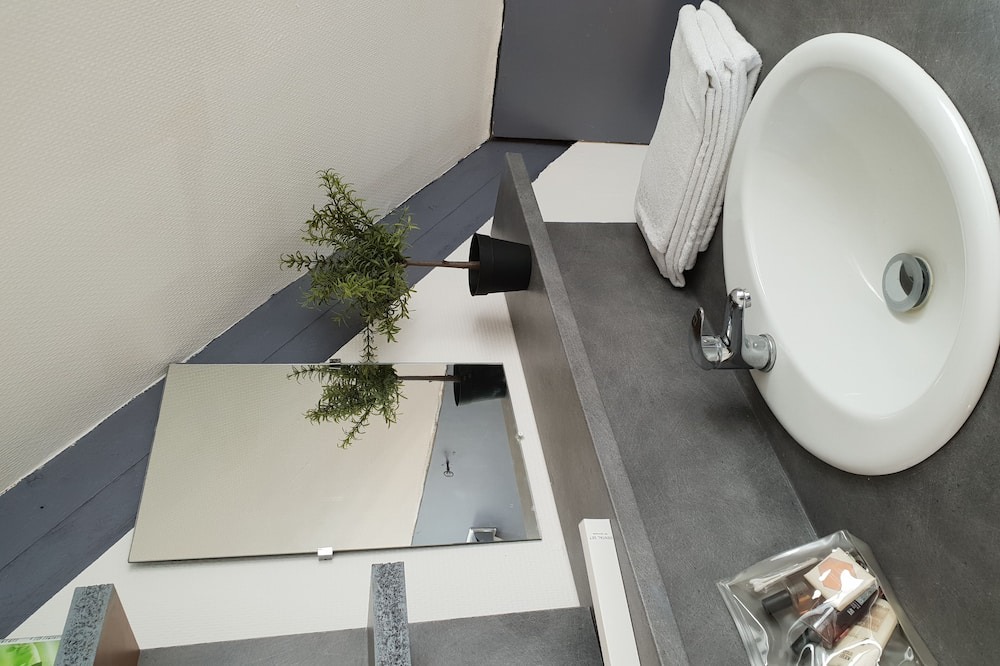 Photo of Bedroom in Centre ville - Urbanistes