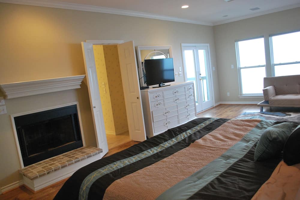 Photo of Bedroom in Terramar Beach