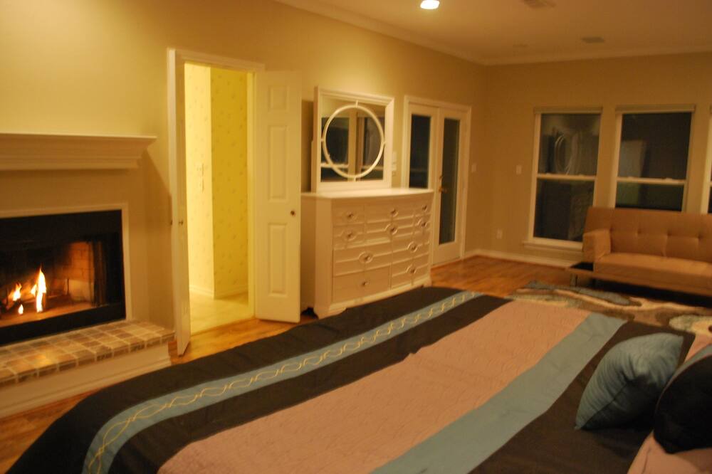 Photo of Bedroom in Terramar Beach
