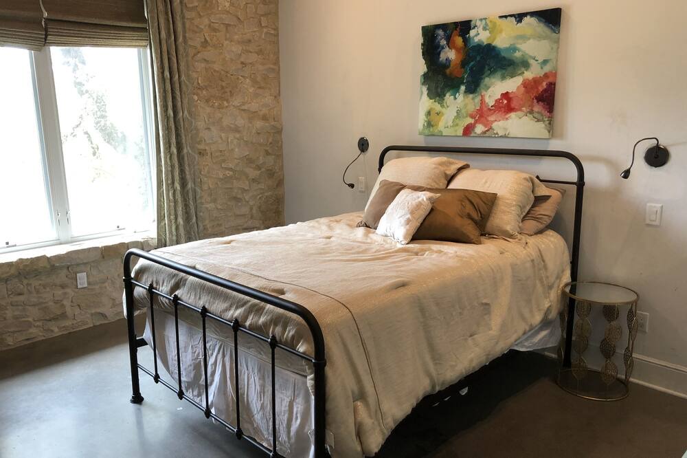 Photo of Bedroom in Austin