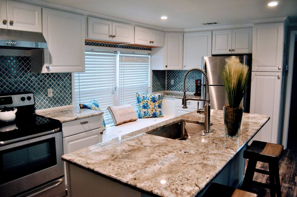 Photo of Kitchen in Garden City