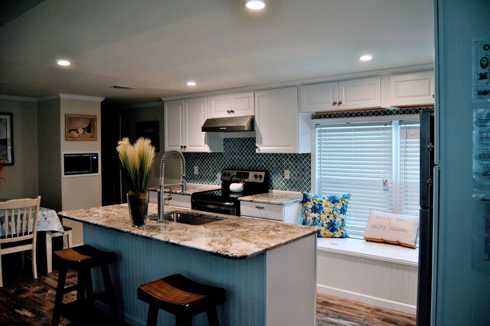 Photo of Kitchen in Garden City