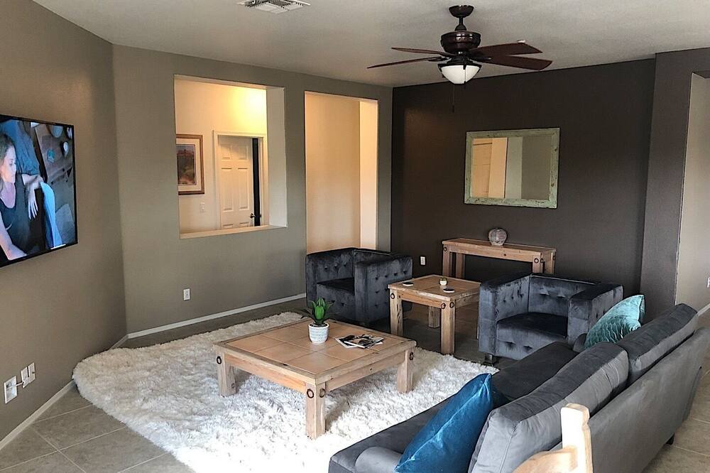 Photo of Bedroom in Legend Trail