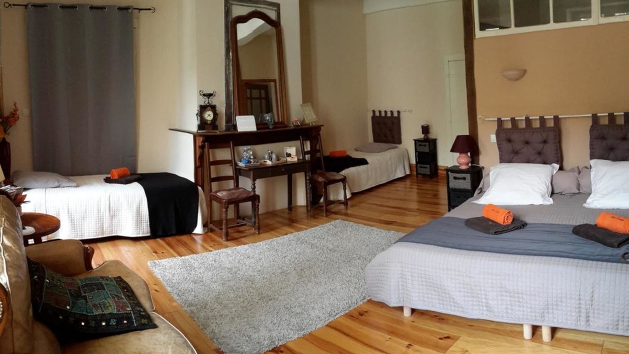 Photo of Bedroom in Tarascon-sur-Ariege