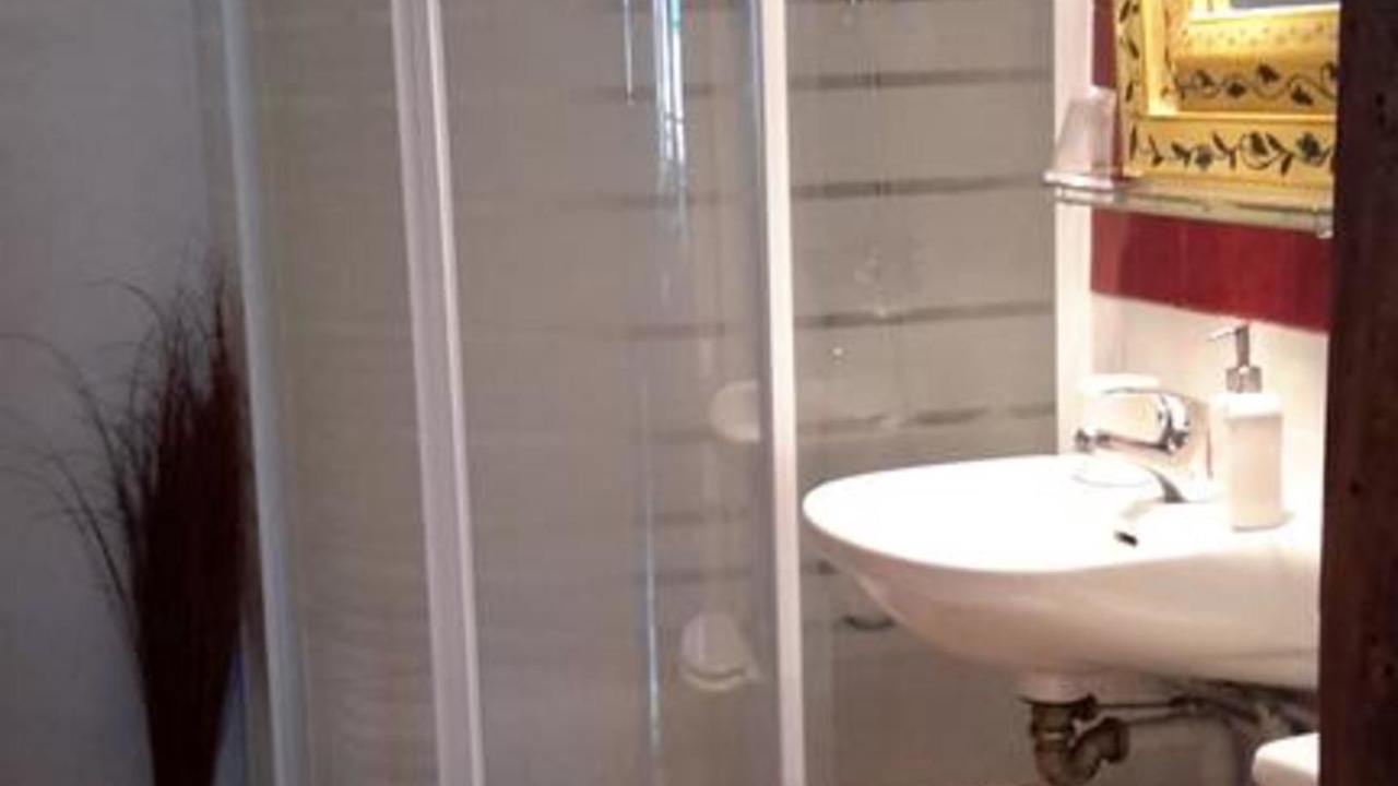 Photo of Bathroom in Tarascon-sur-Ariege