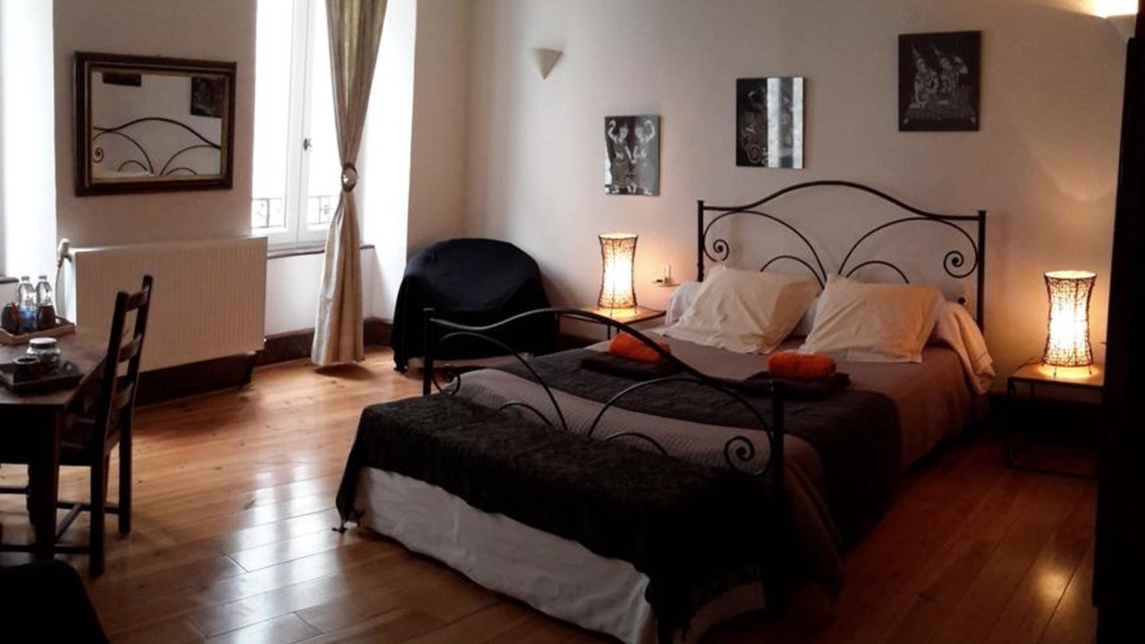 Photo of Bedroom in Tarascon-sur-Ariege