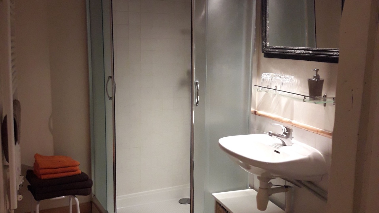 Photo of Bedroom in Tarascon-sur-Ariege