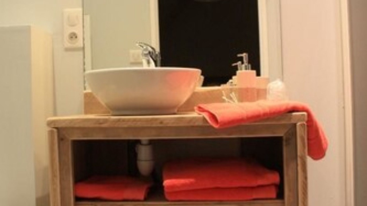 Photo of Bathroom in Peronne