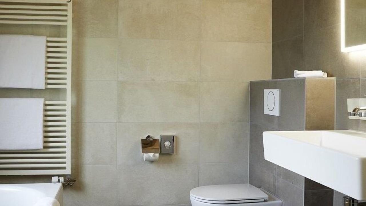 Photo of Bathroom in Lauenen