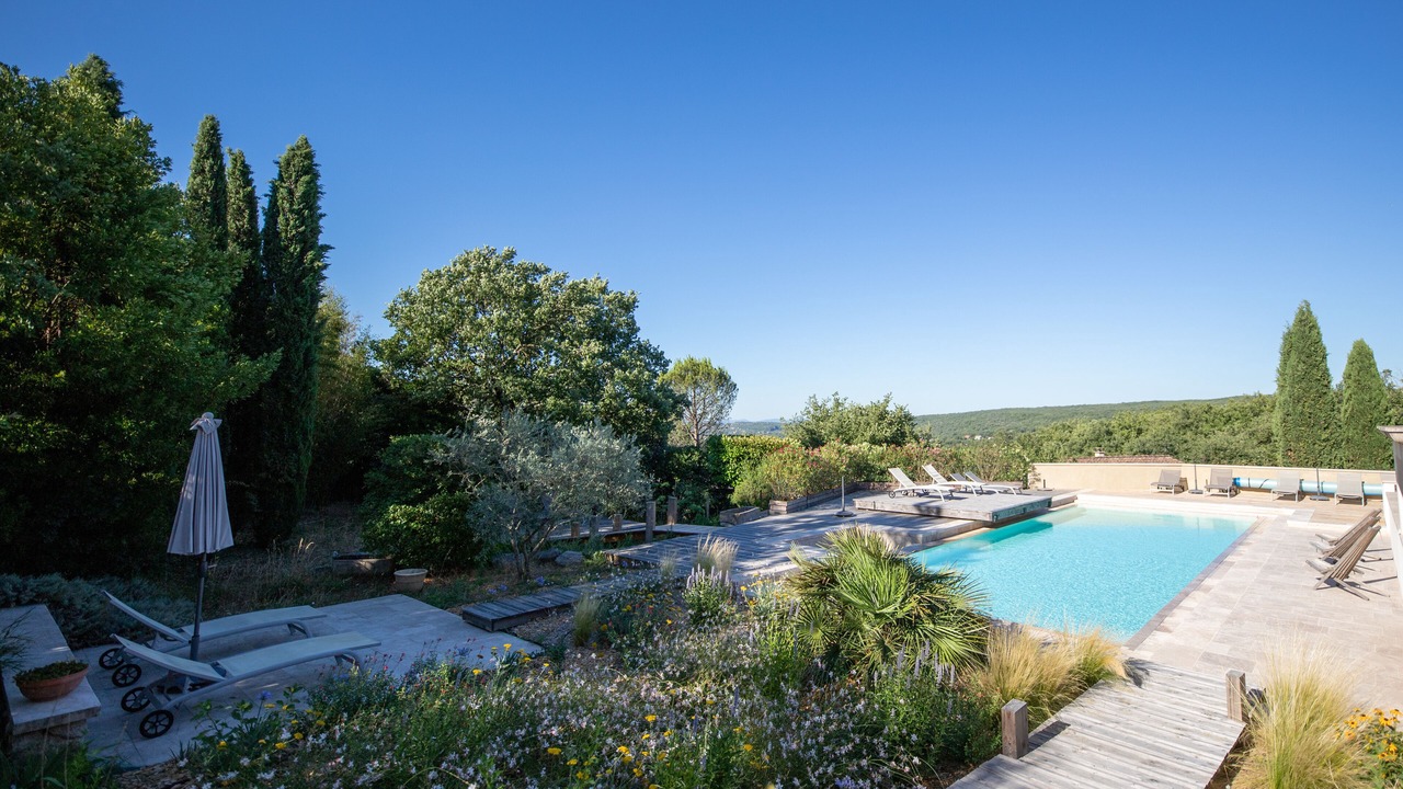 Photo of Outdoor in Vogue