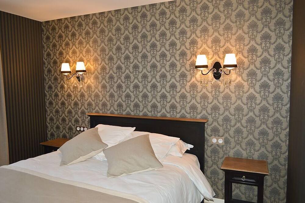 Photo of Bedroom in Soulaines-Dhuys