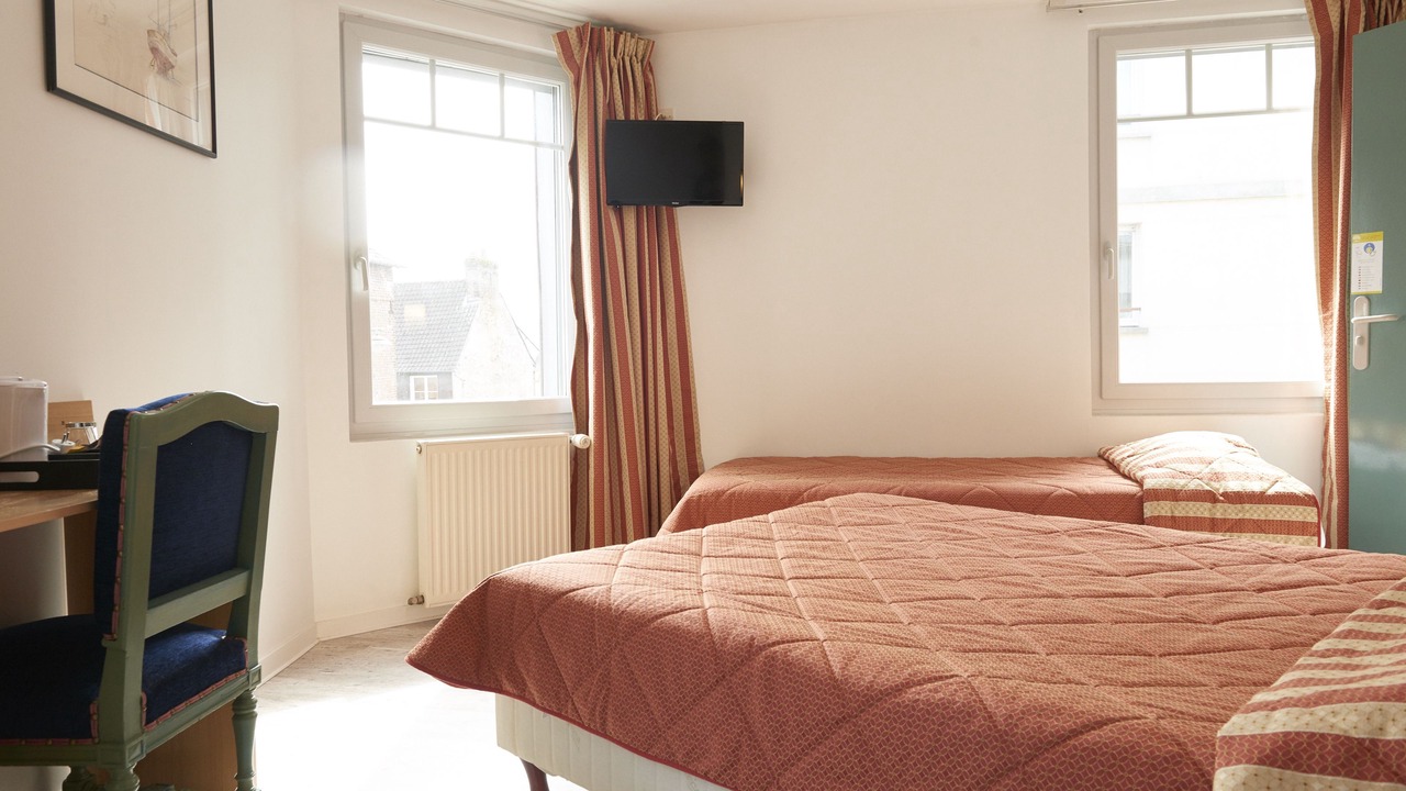 Photo of Bedroom in Forges-les-Eaux