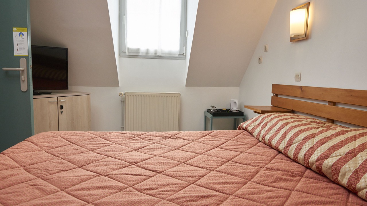 Photo of Bedroom in Forges-les-Eaux