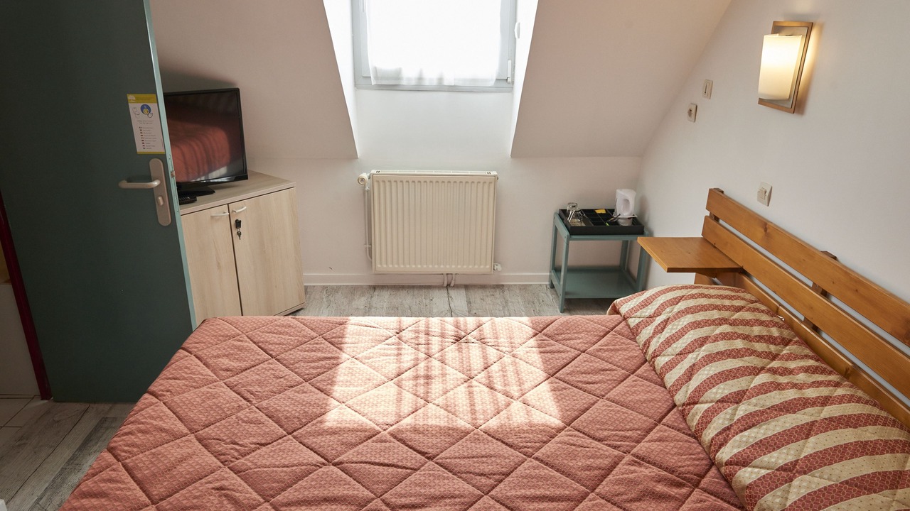 Photo of Bedroom in Forges-les-Eaux