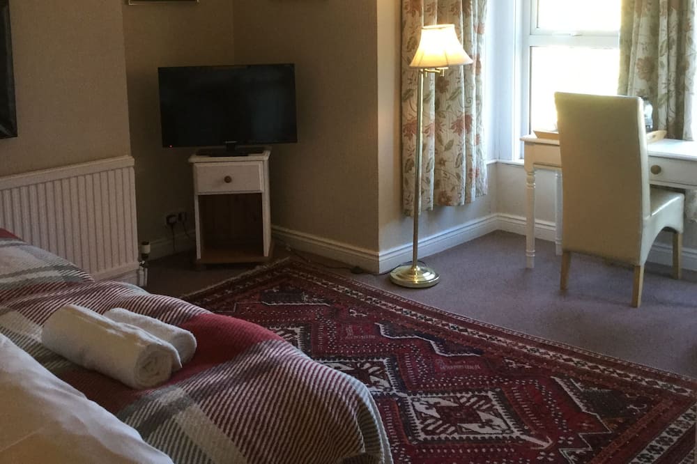 Photo of Bedroom in Chipping Sodbury