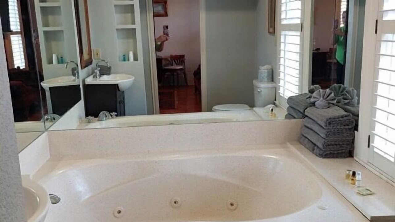 Photo of Bathroom in Weatherford