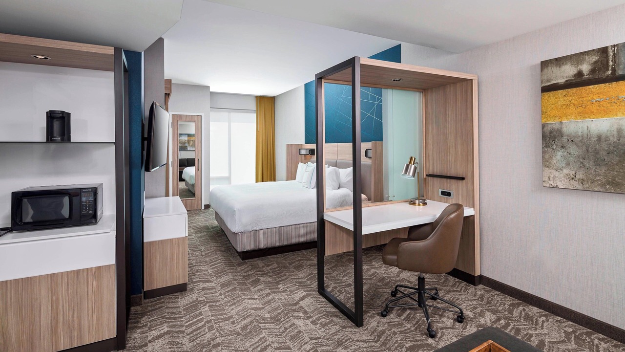 Photo of Bedroom in Greenville Downtown