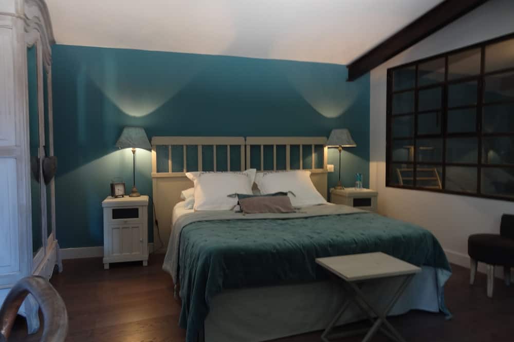 Photo of Bedroom in Valentigney