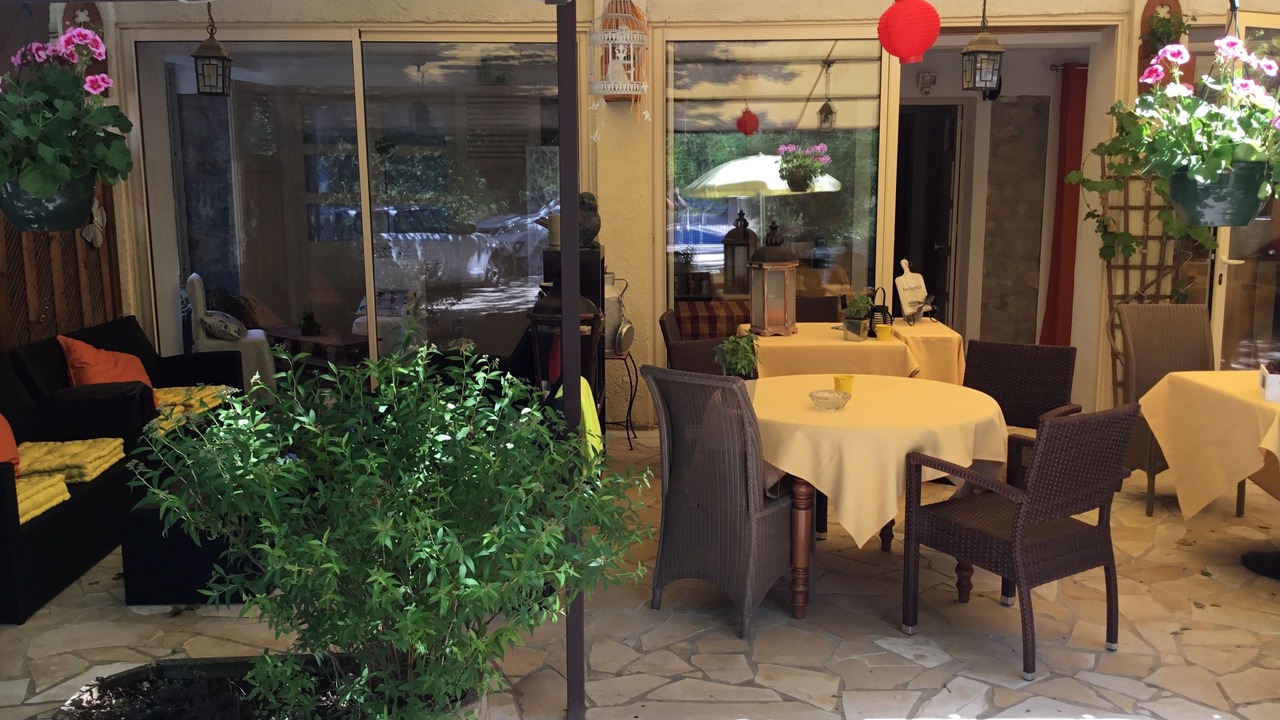 Photo of Patio Balcony in Salavas