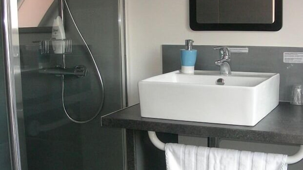 Photo of Bathroom in Recueil