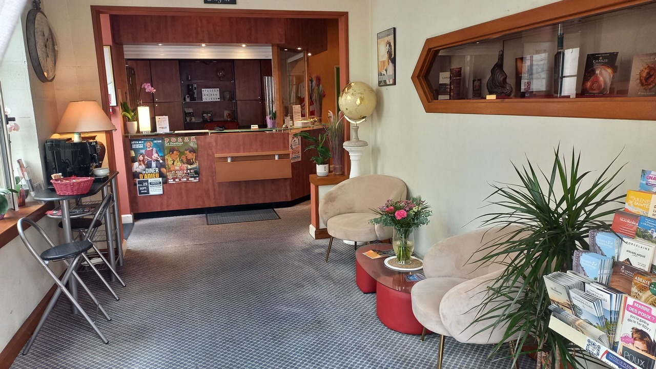 Photo of Others in Cognac