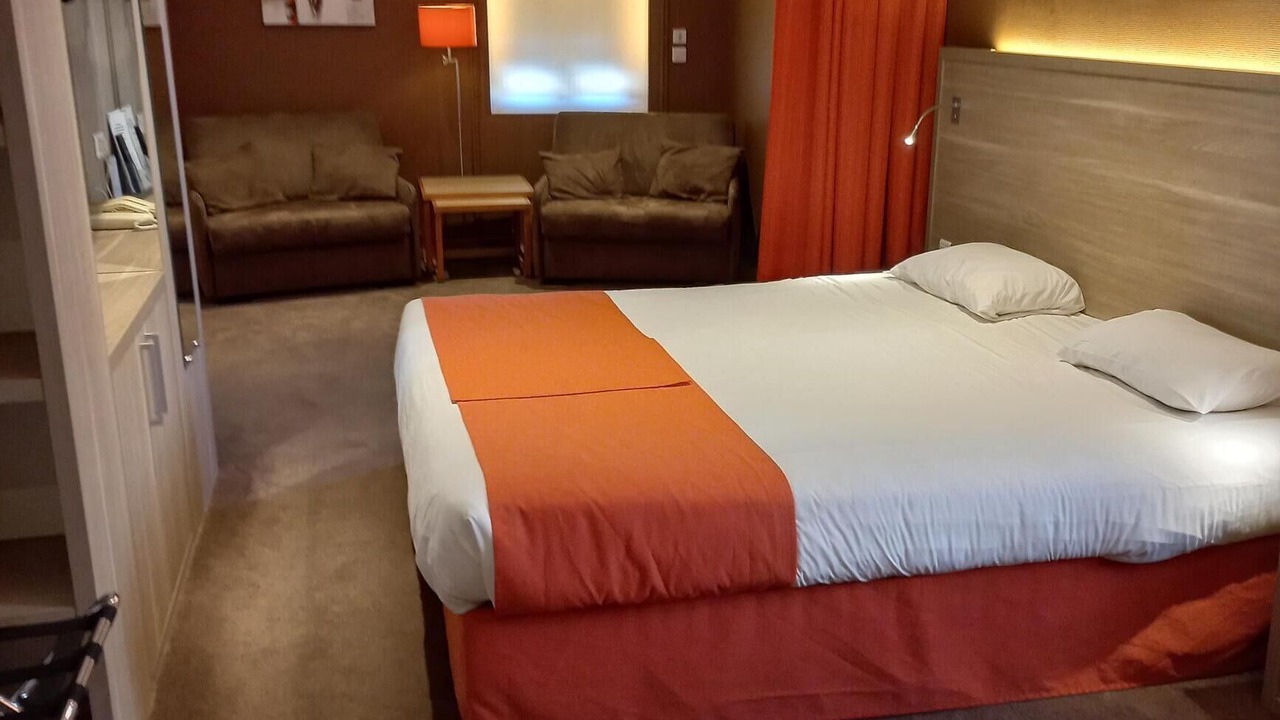 Photo of Bedroom in Cognac