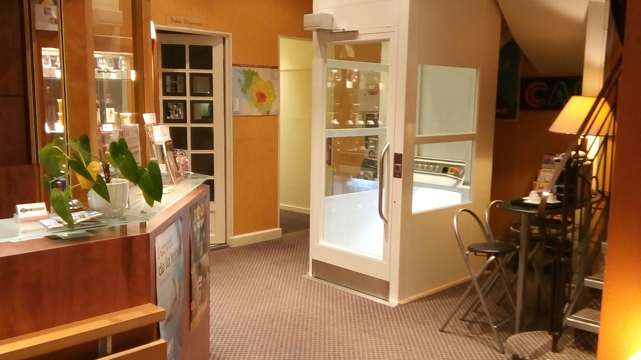 Photo of Others in Cognac