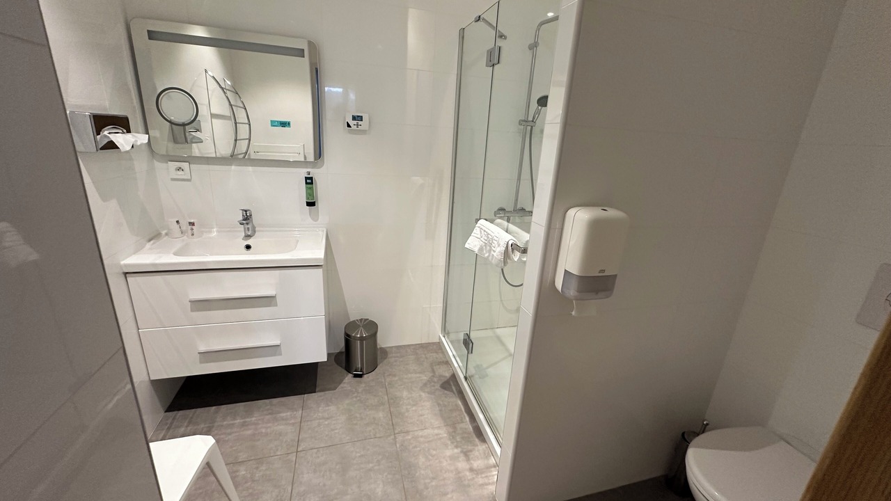 Photo of Bathroom in Yenne