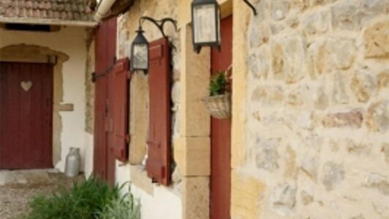 Photo of Outdoor in Saint-Aubin-en-Charollais