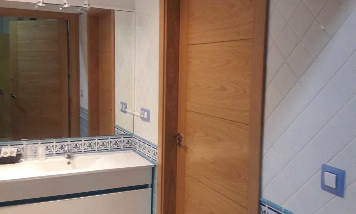 Photo of Bathroom in Daimiel