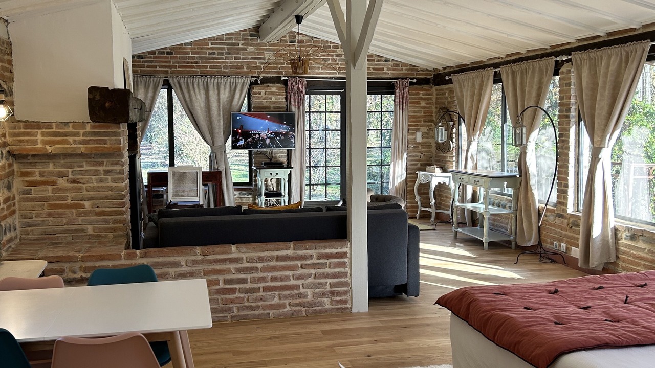 Photo of Others in Muret