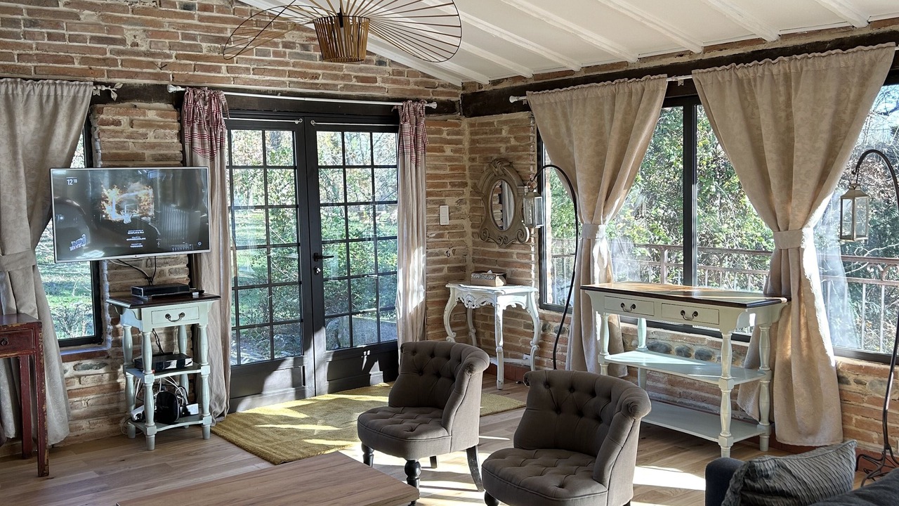 Photo of Others in Muret